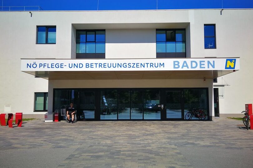 Gebäudebeschriftung